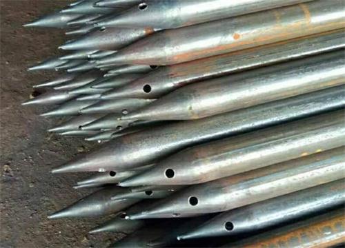 元宝山隧道钢花管现货